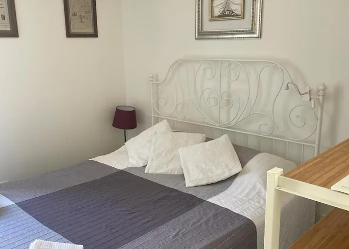 Mariella Apartment *